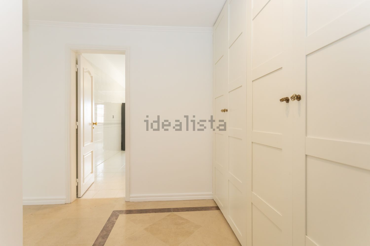 出租顶层公寓在Rua Padre Américo - 过道