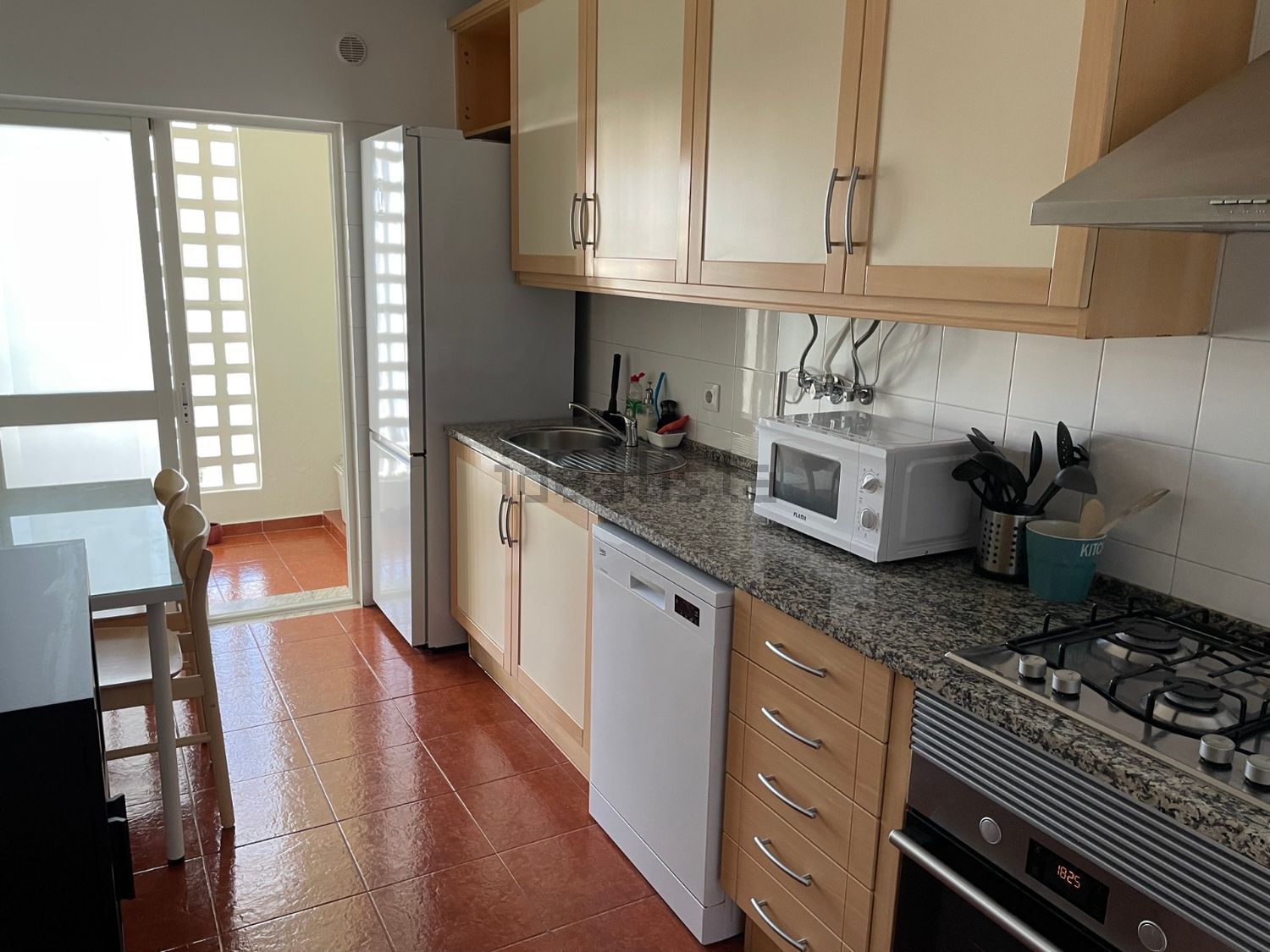 出租公寓 t3在Rua Inácio Duarte, 17 - 厨房