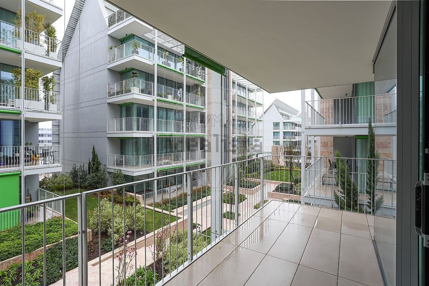 出租公寓 t2在Rua Fernando Palha - 阳台