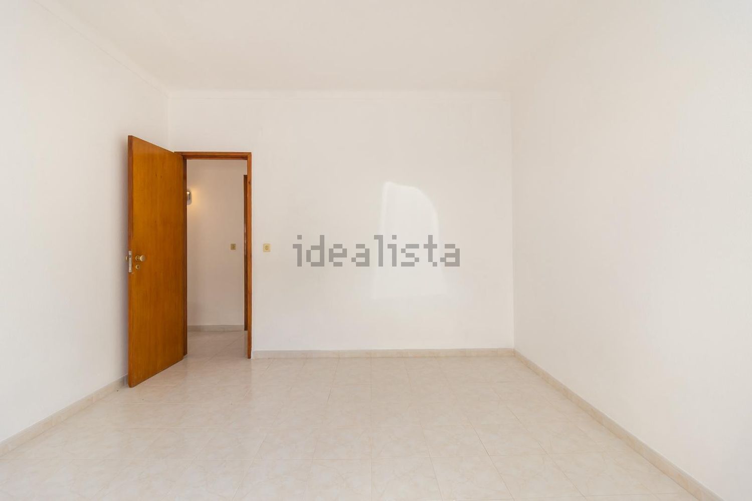 出租小楼房或独栋别墅在Rua Alexandre Cardoso, 28 - 居住