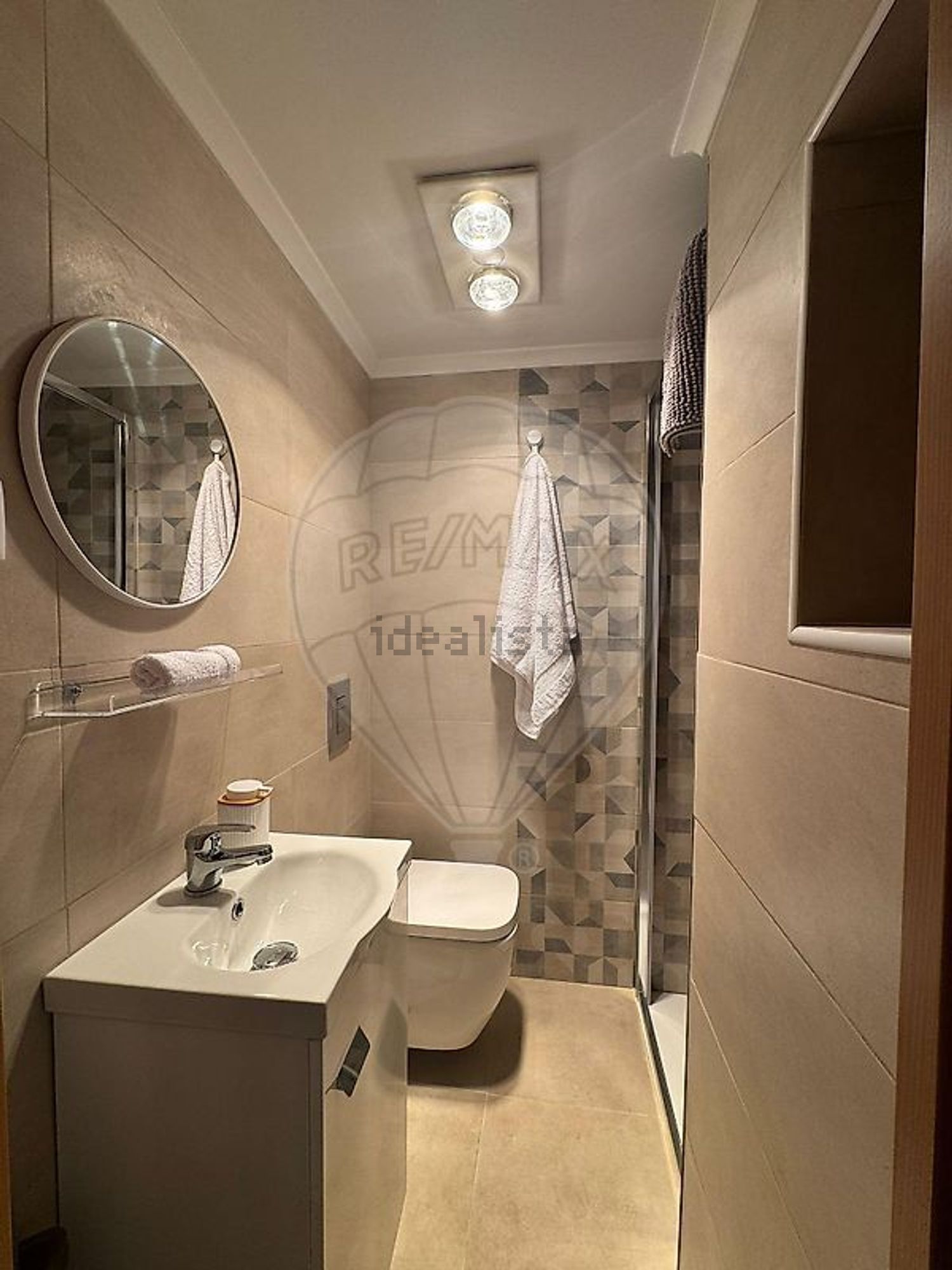 出租t0（单人公寓）在Largo do Salvador - 卫生间