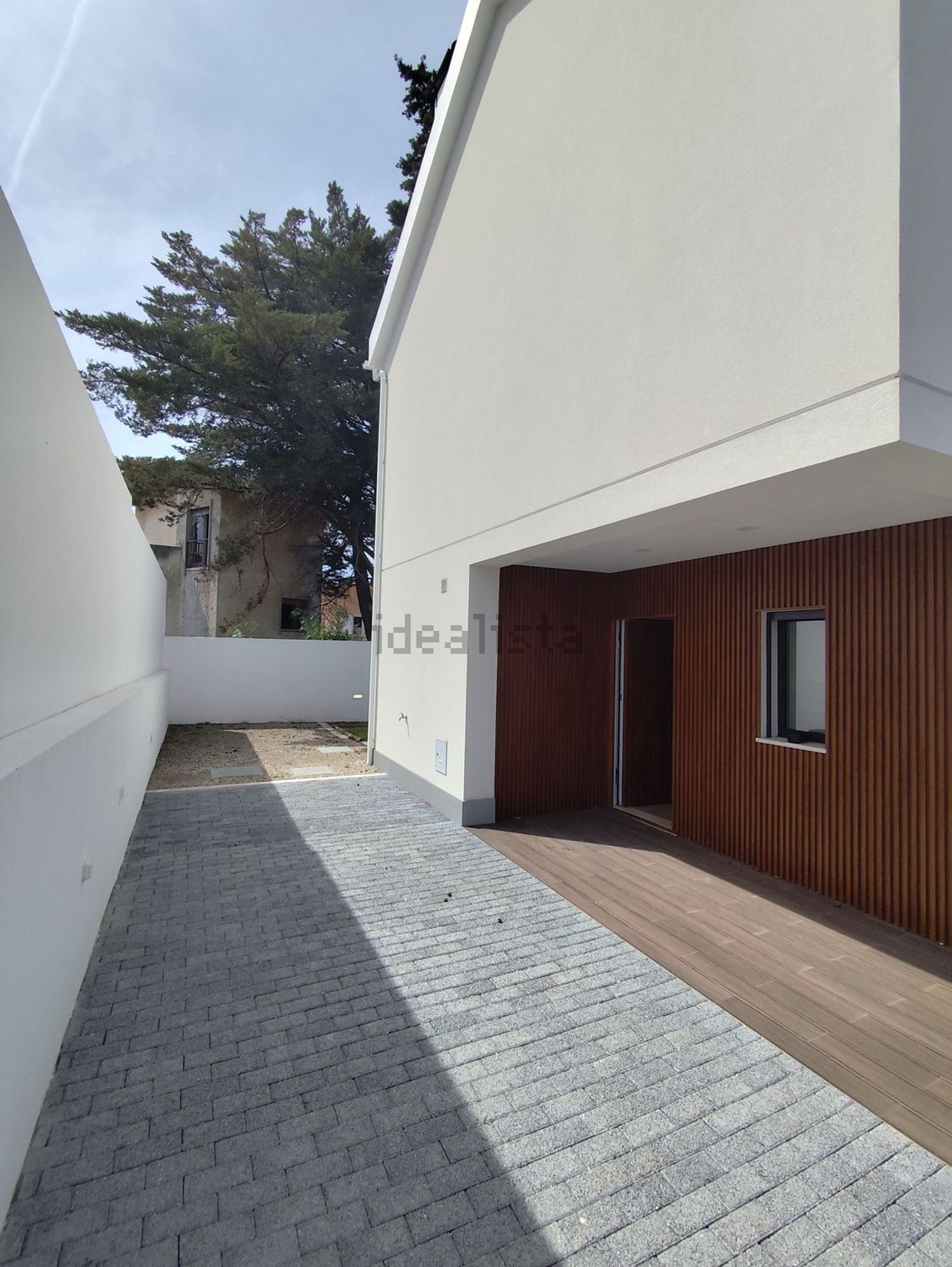 出租小楼房或独栋别墅在Praceta Santa Rita de Cássia - 花园