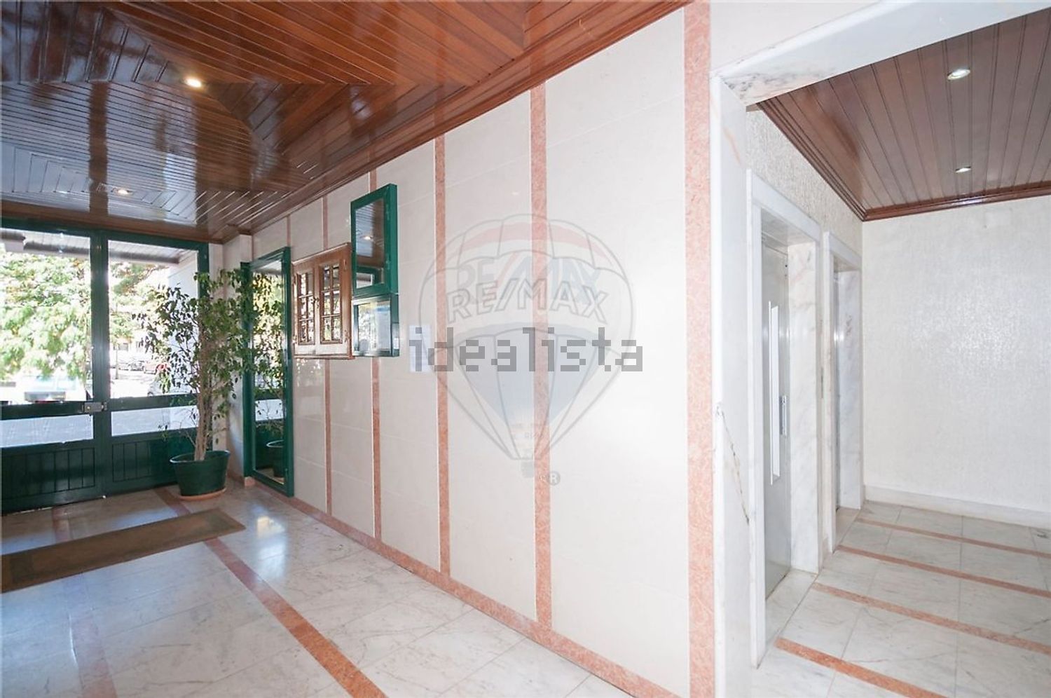 公寓 t2出售在Rua da Milharada - 过道