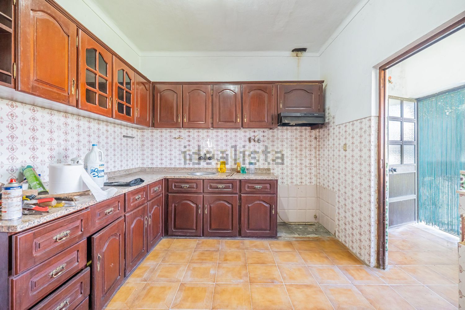 小楼房或独栋别墅出售在Rua General Humberto Delgado, 6 - 厨房