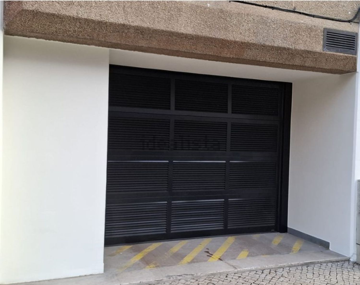 出租公寓 t1在Avenida 5 de Outubro - 停车位