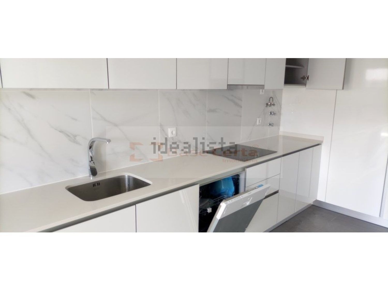 公寓 t3出售在Rua António Garibaldi - 厨房