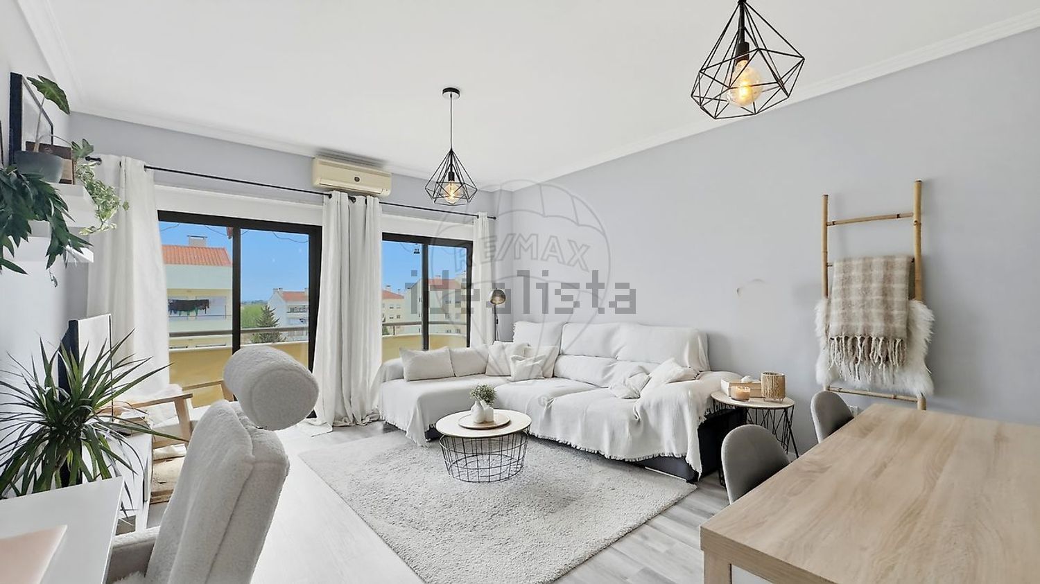 公寓 t2出售在Rua Salgueiro Maia - 客厅