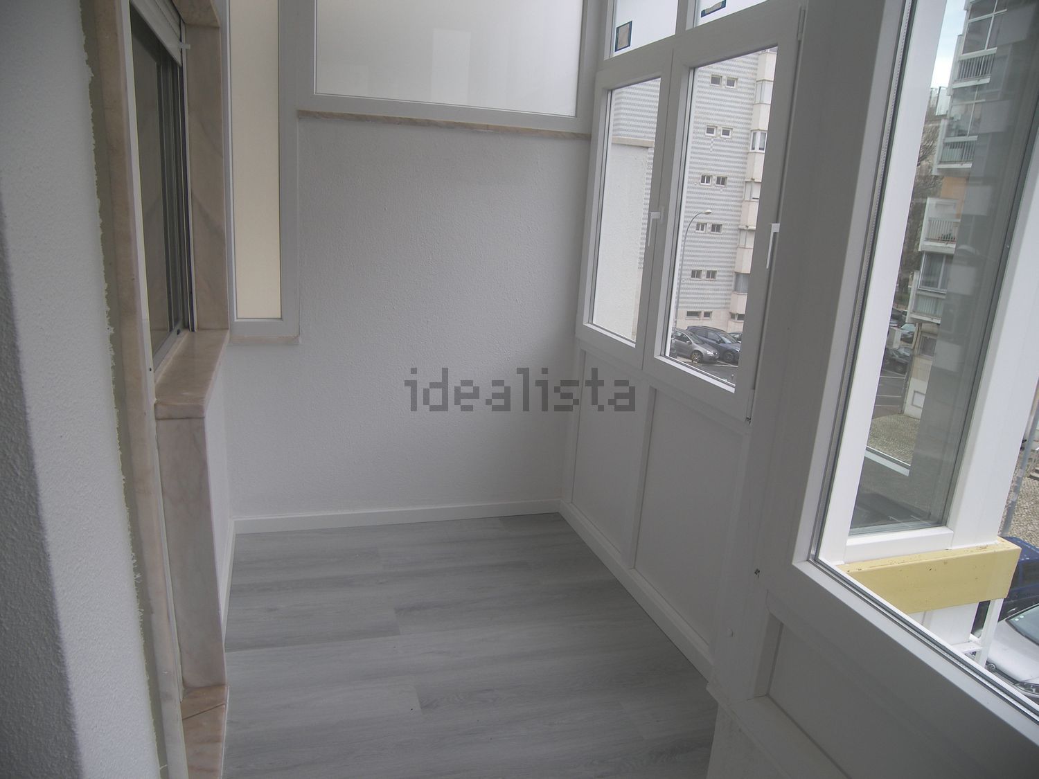 公寓 t2出售在Rua António Sérgio - 过道