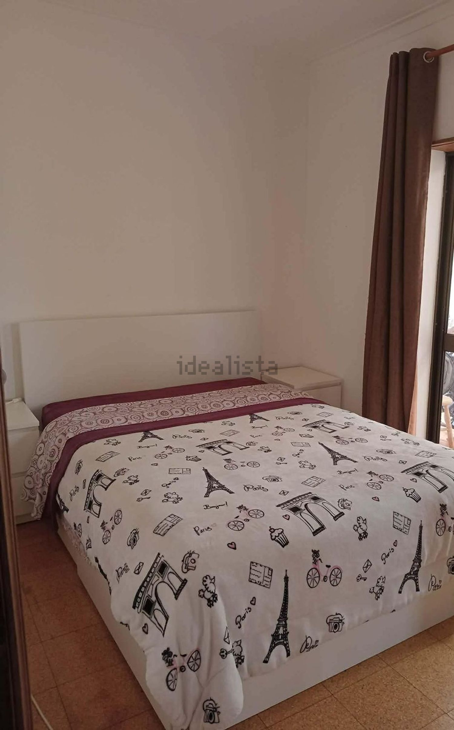 出租房间在Rua Joaquim Agostinho Páscoa, 2 - 卧室