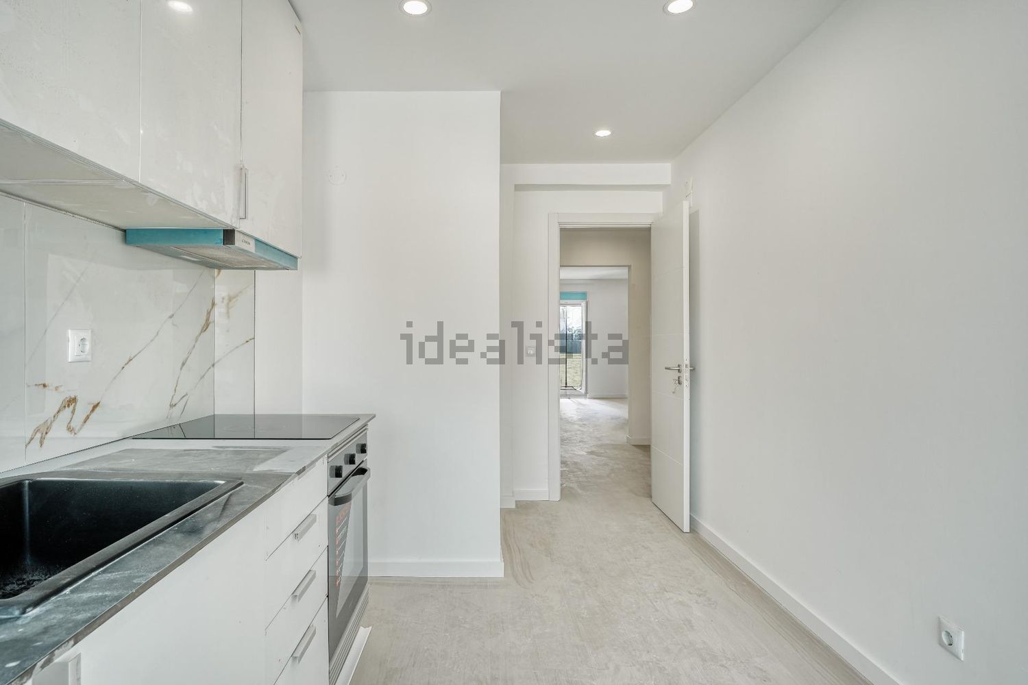 公寓 t3出售在Rua da Juventude - 厨房