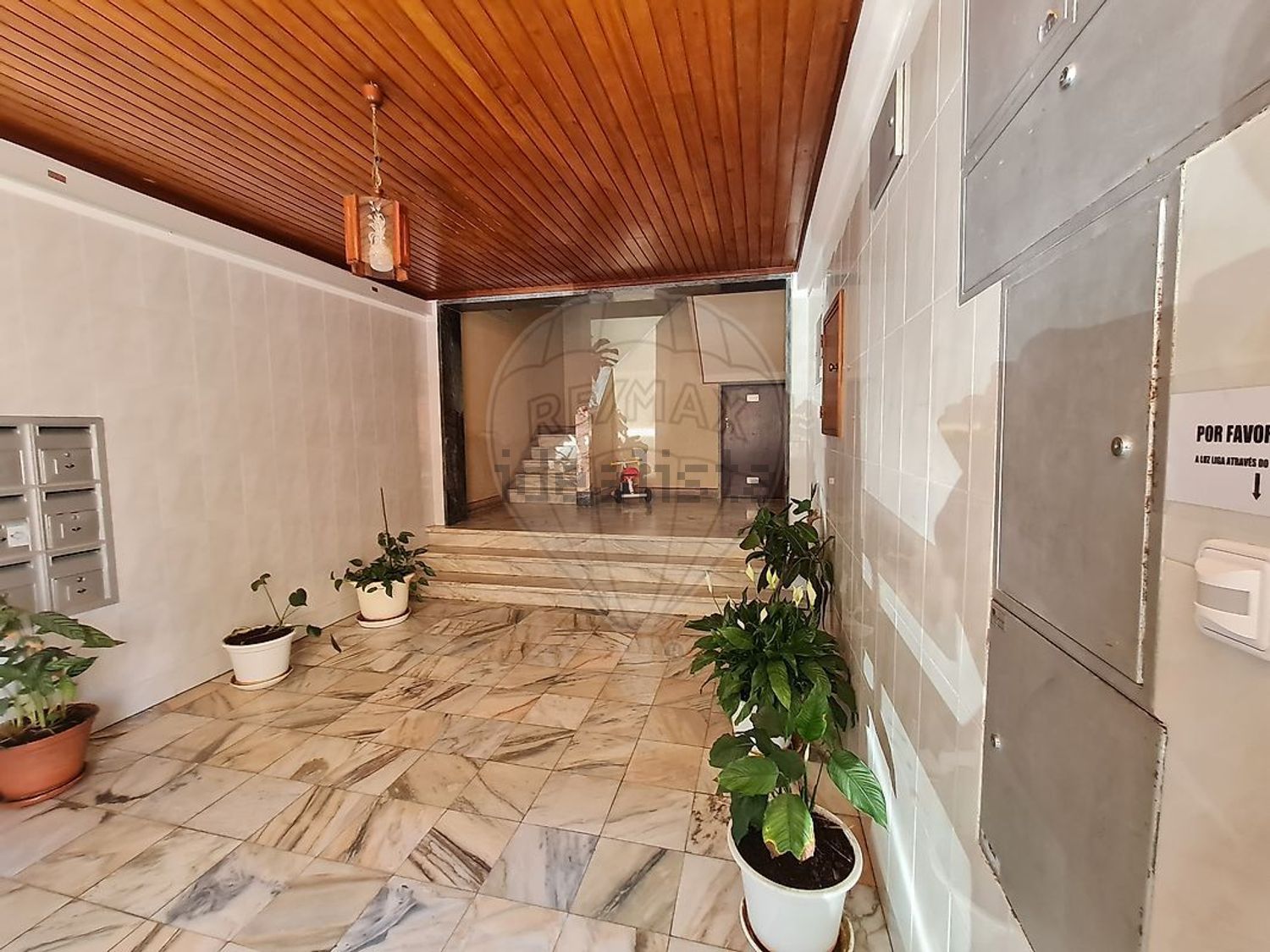 出租公寓 t2在Rua Barbosa du Bocage - 过道