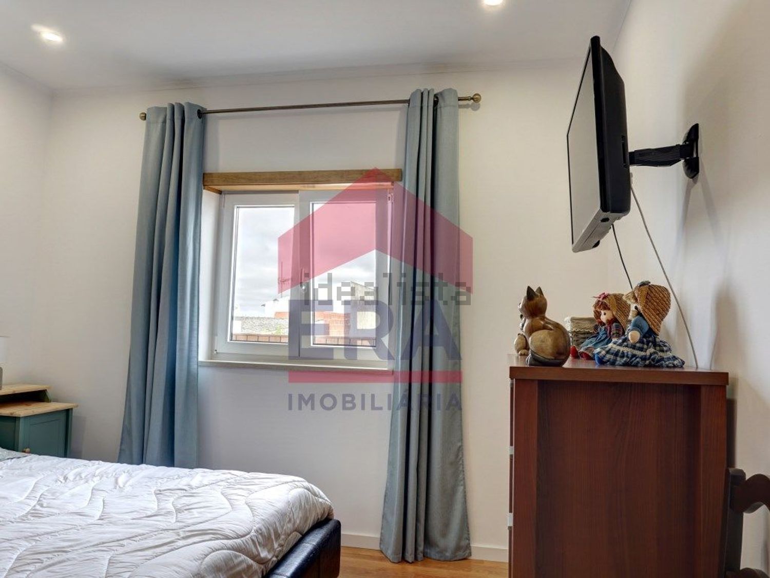 小楼房或独栋别墅出售在Rua do Picoto - 卧室