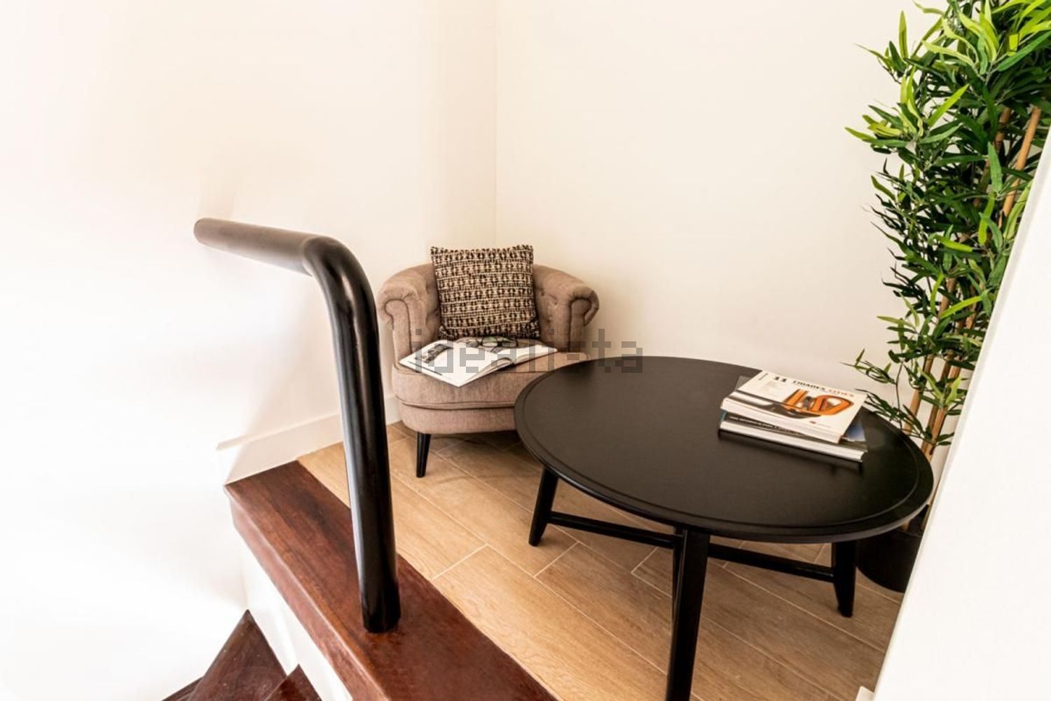 出租房间在Rua Luís Cristino da Silva - 客厅