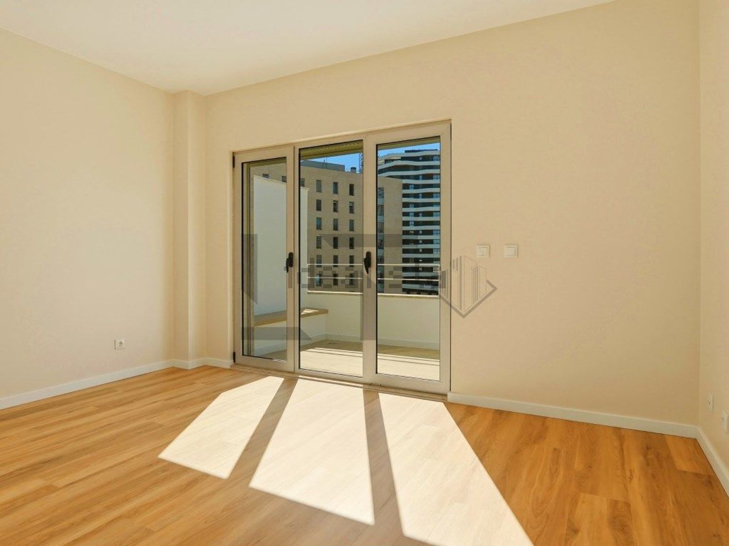 顶层公寓出售在Alameda dos Oceanos - 照片