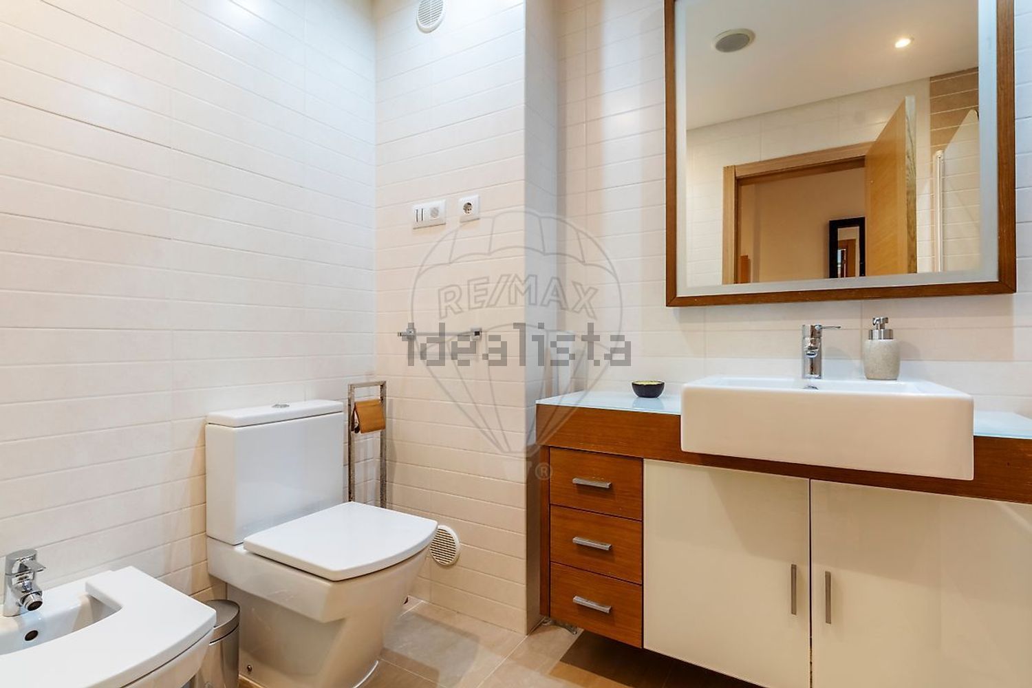 出租公寓 t2在Estrada São Bartolomeu - 卫生间