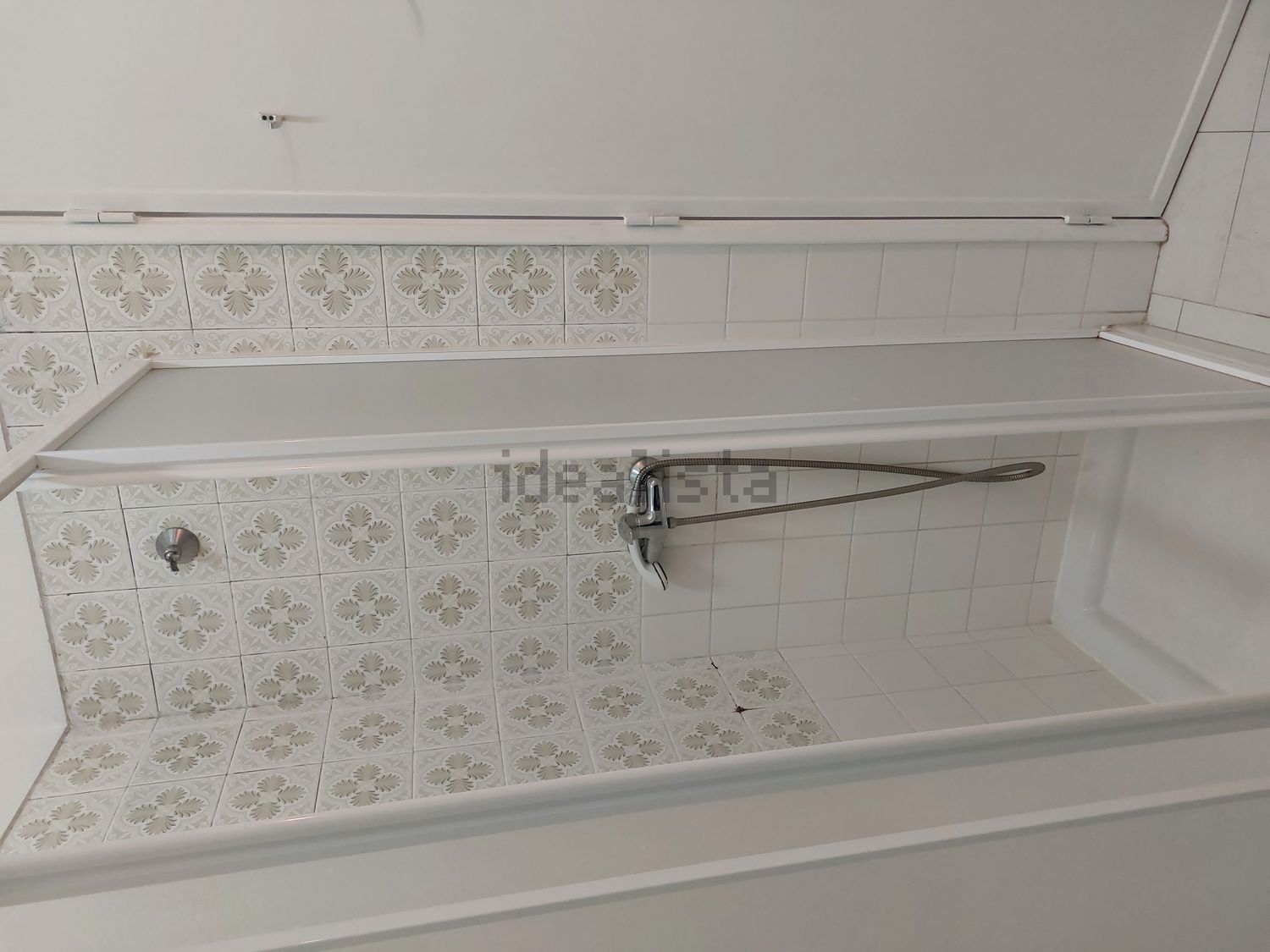 出租公寓 t2在Rua Marvila, 49 - 卫生间