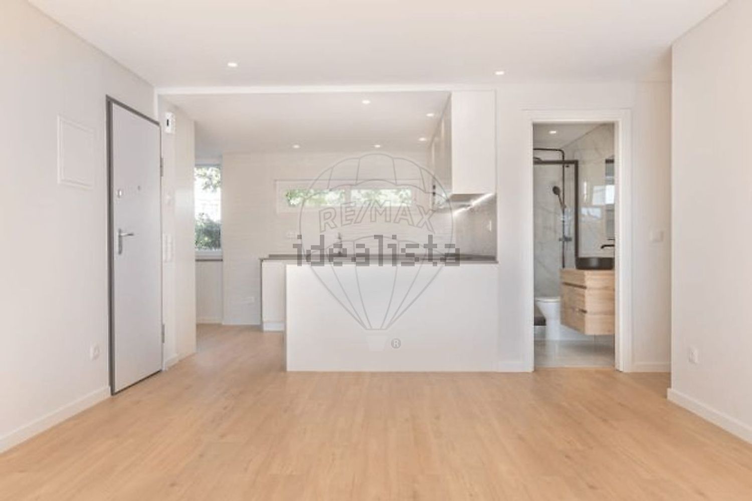 公寓 t2出售在Rua Sargento Armando Monteiro Ferreira - 客厅