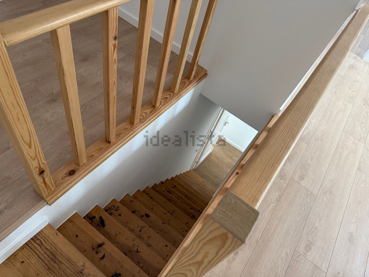 出租联排别墅在Avenida do Atlântico - 详情