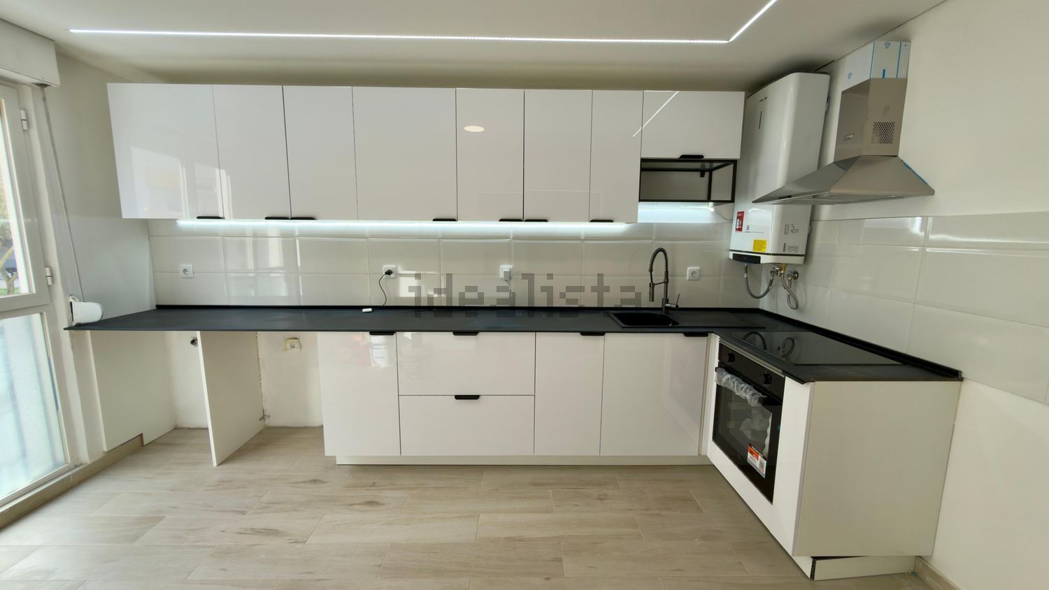 出租公寓 t3在Rua Afonso Costa, 11 - 厨房