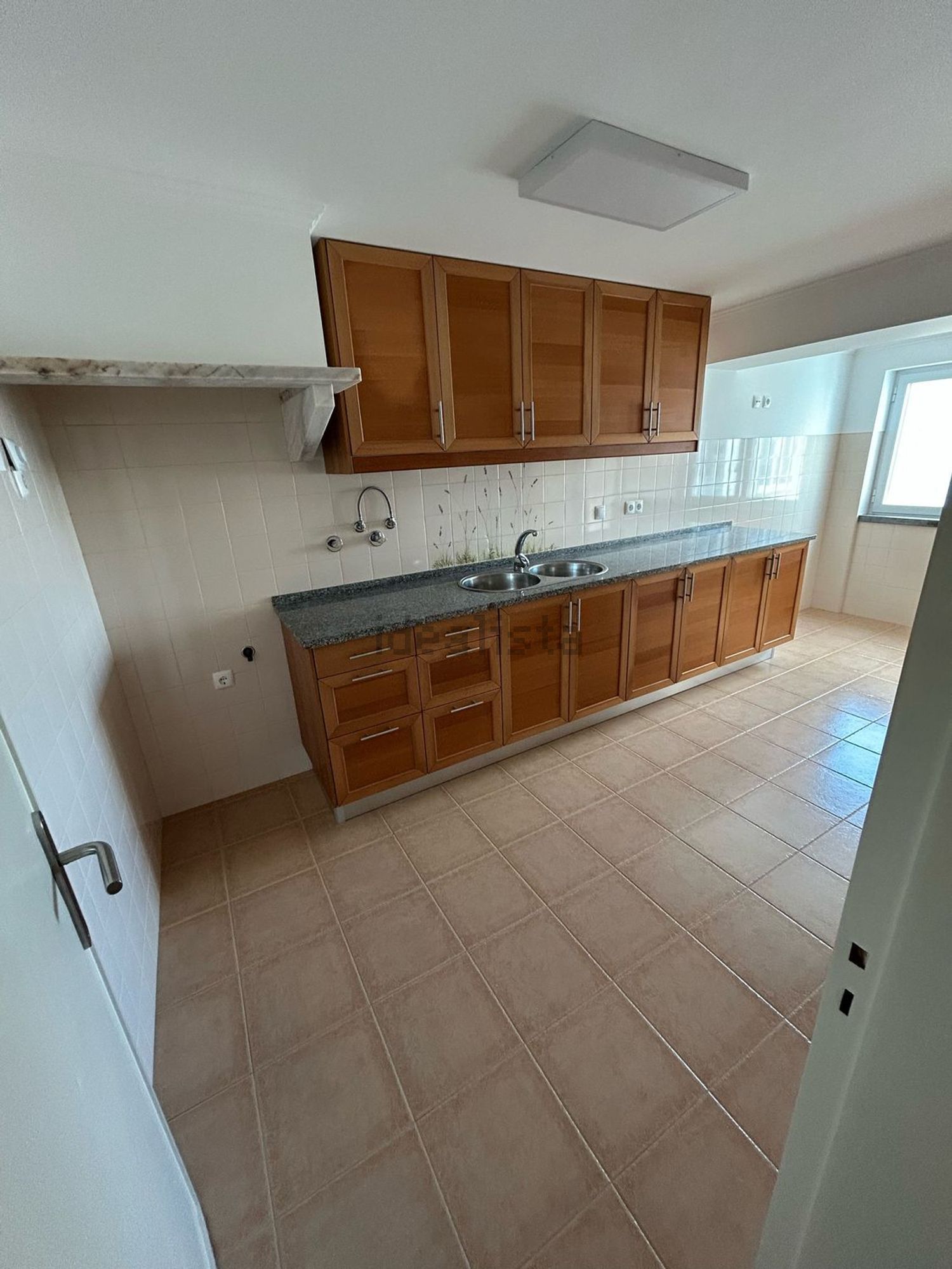 出租联排别墅在Rua do Caneiro, 33 - 厨房