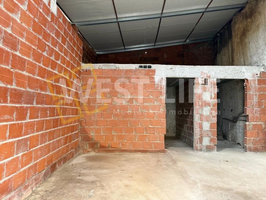 小楼房或独栋别墅出售在Enxara do Bispo - Gradil - Vila Franca do Rosário