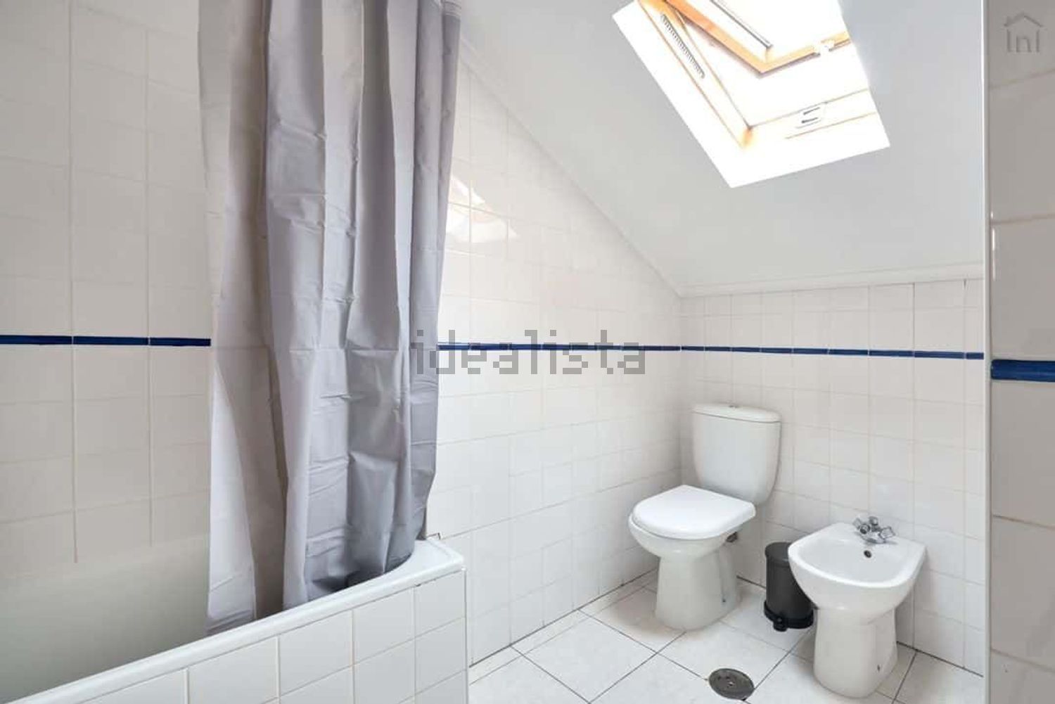 出租房间在Rua São José, 93 - 卫生间