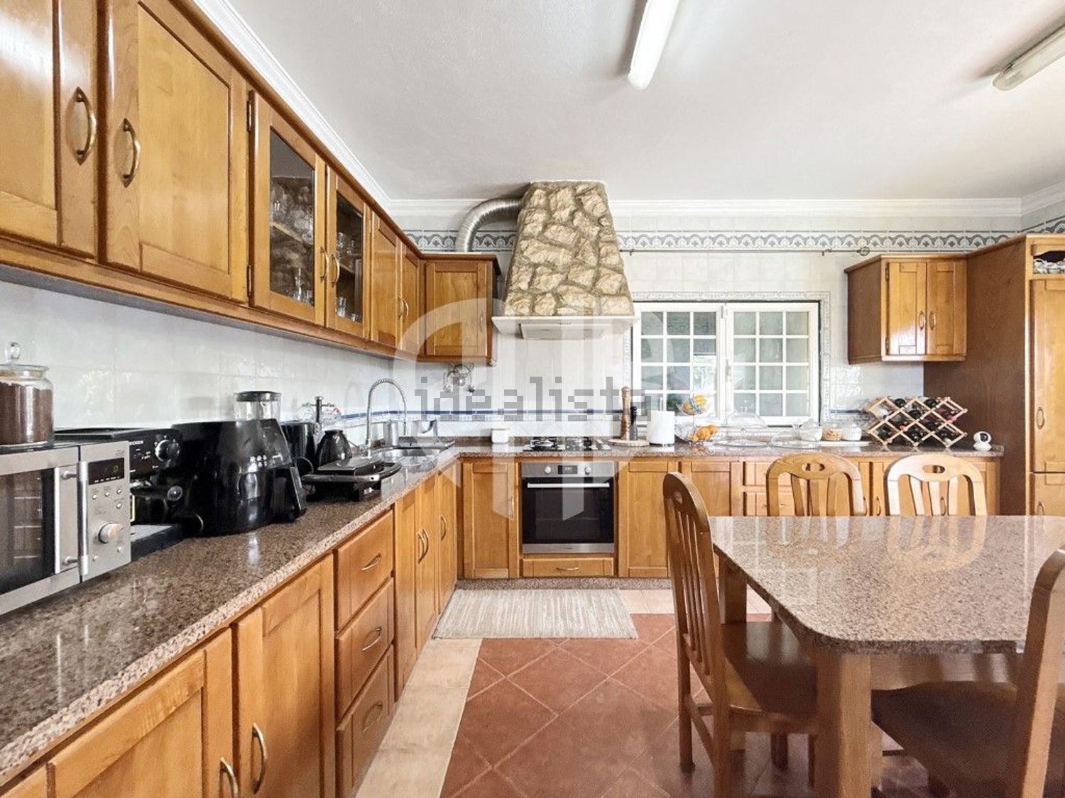 小楼房或独栋别墅出售Cm1029 - 厨房