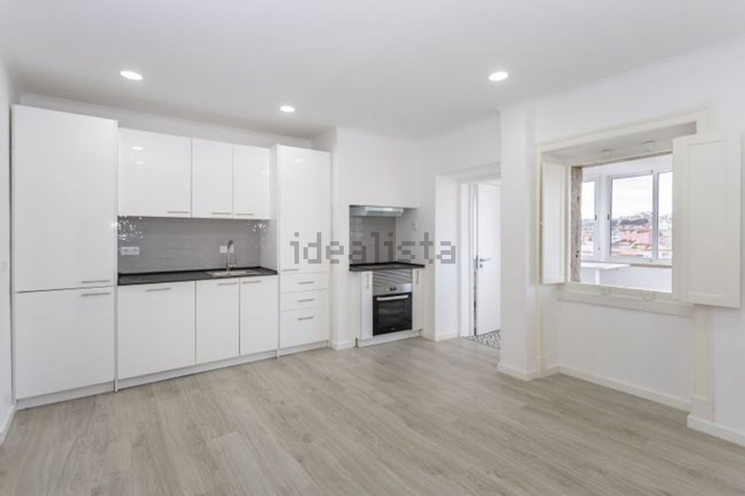 公寓 t2出售在Largo das Olarias s/n - 厨房