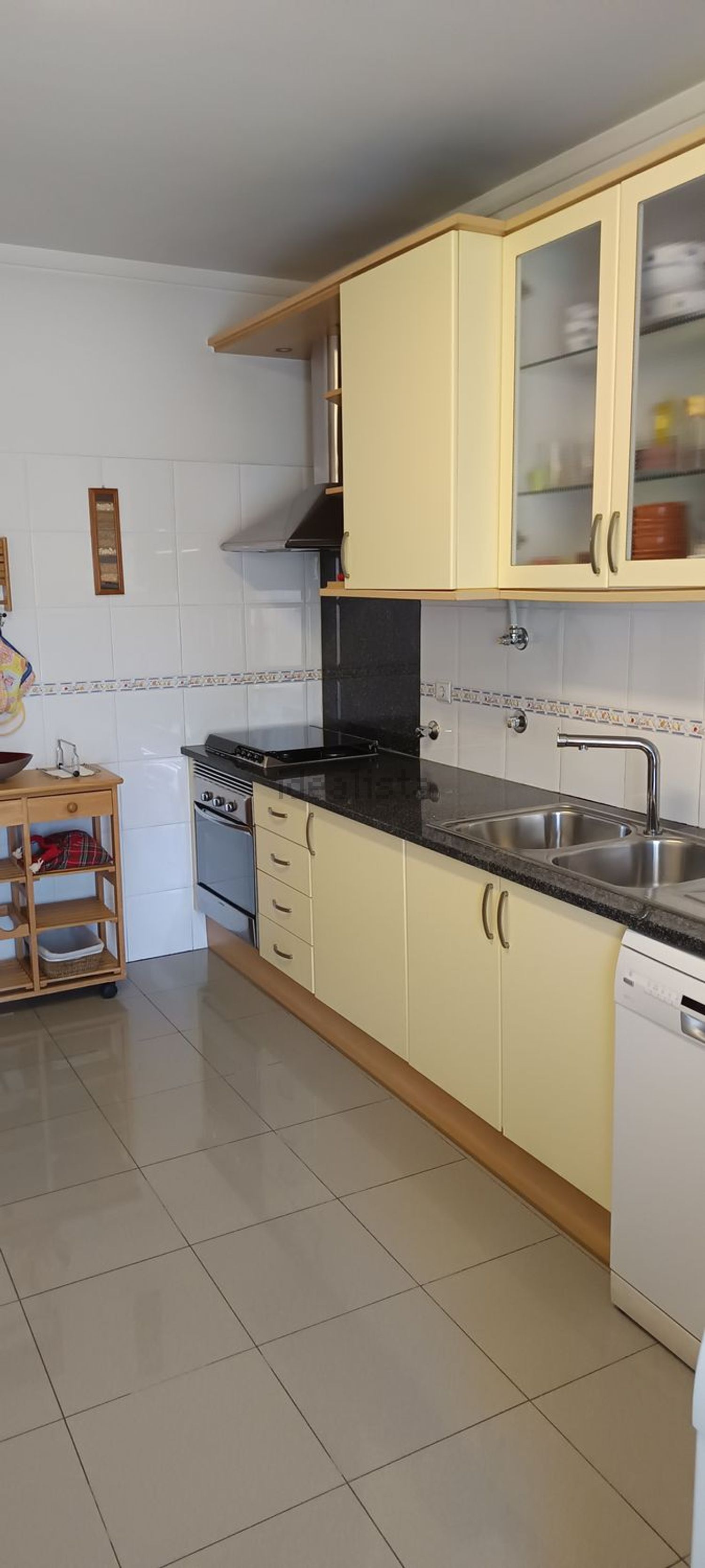 出租公寓 t2在Estrada N116 s/n - 厨房