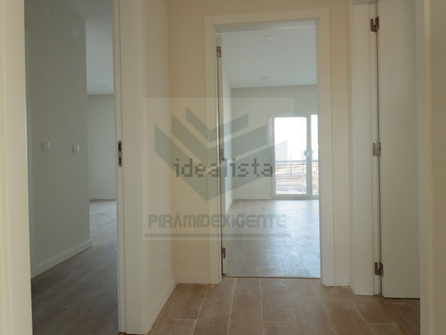 小楼房或独栋别墅出售在Moita - 居住