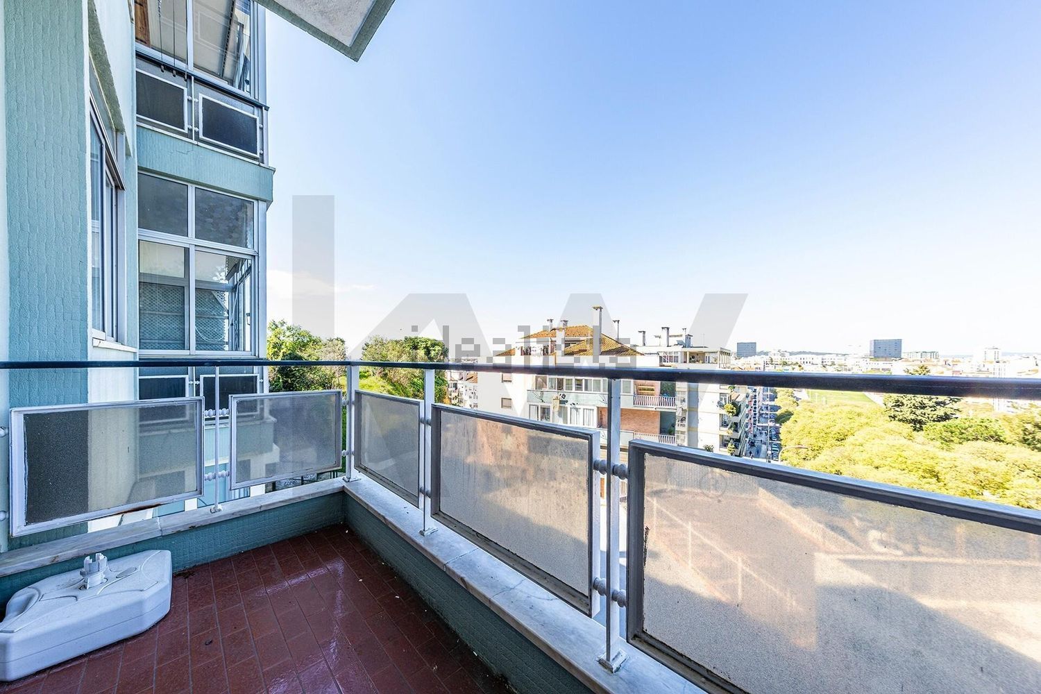 出租公寓 t1在Bairro dos Actores - Barão Sabrosa - 阳台