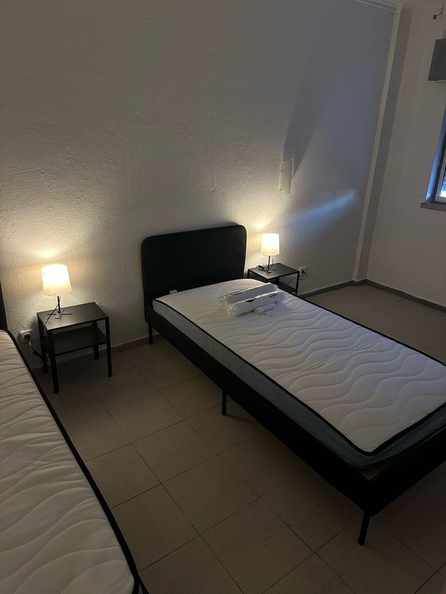 出租房间在Rua Fernando Sylvan, 33