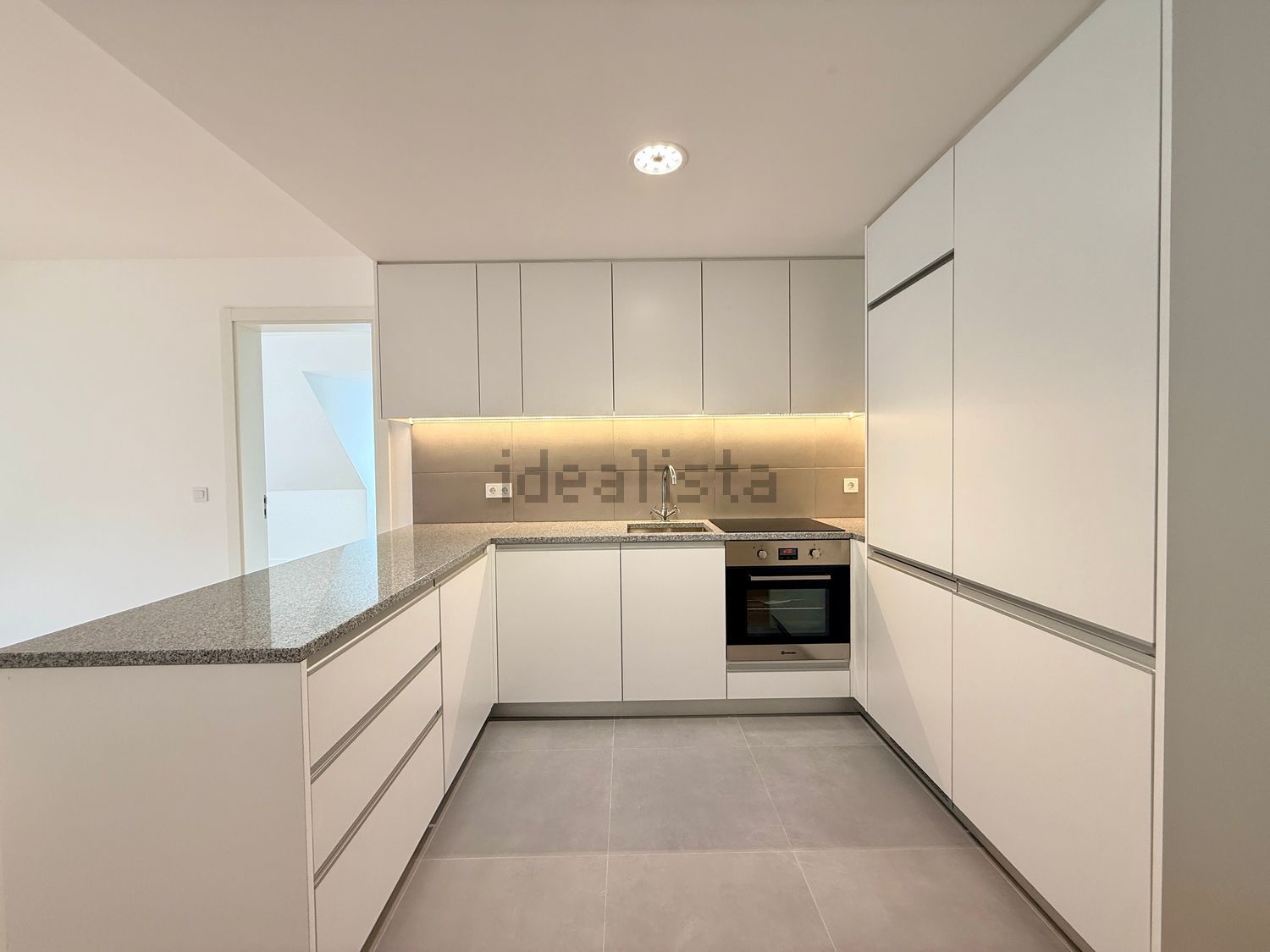 出租公寓 t1在Rua Artur Ferreira da Silva - 厨房