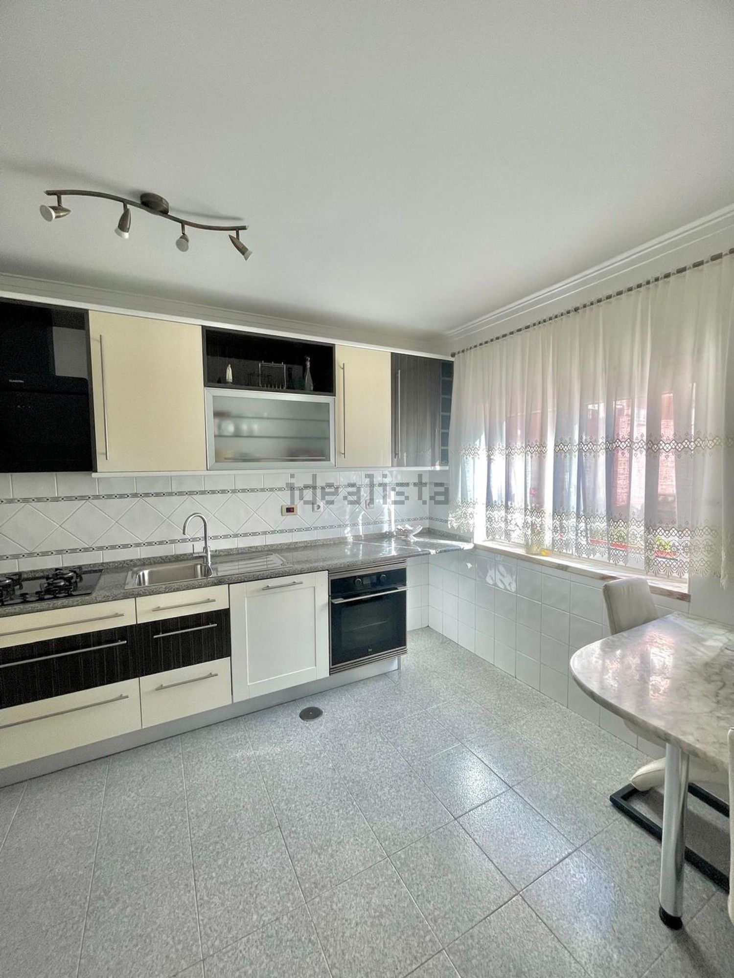 出租公寓 t3Campo Soares dos Reis, 27 - 厨房