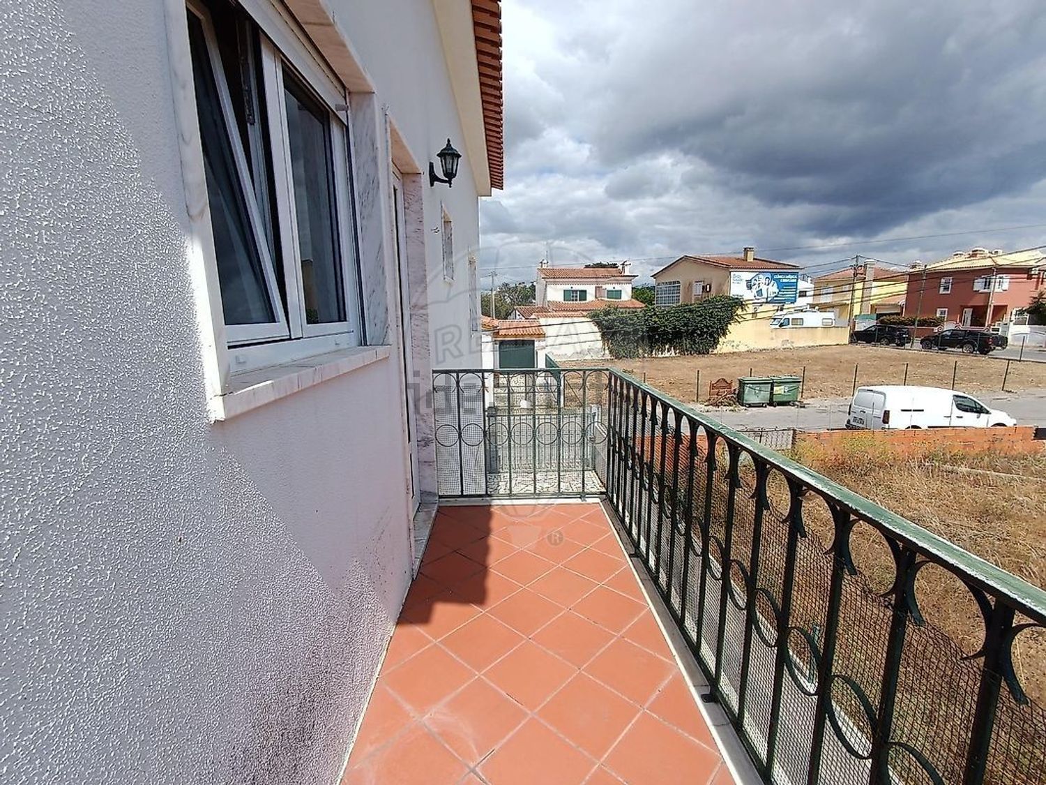 出租小楼房或独栋别墅在Rua José Malhoa - 阳台