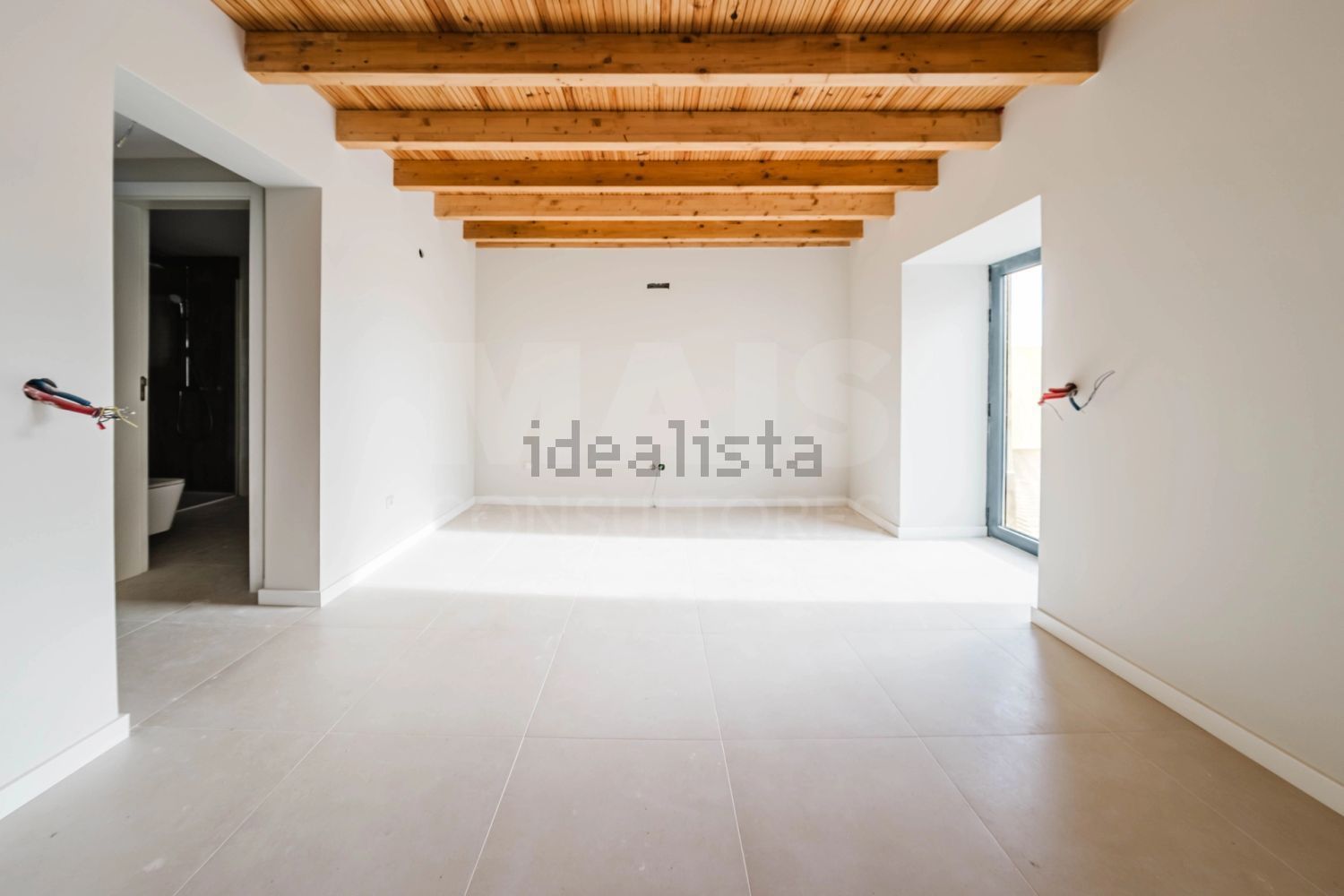 小楼房或别墅出售在São Bartolomeu dos Galegos e Moledo - 照片