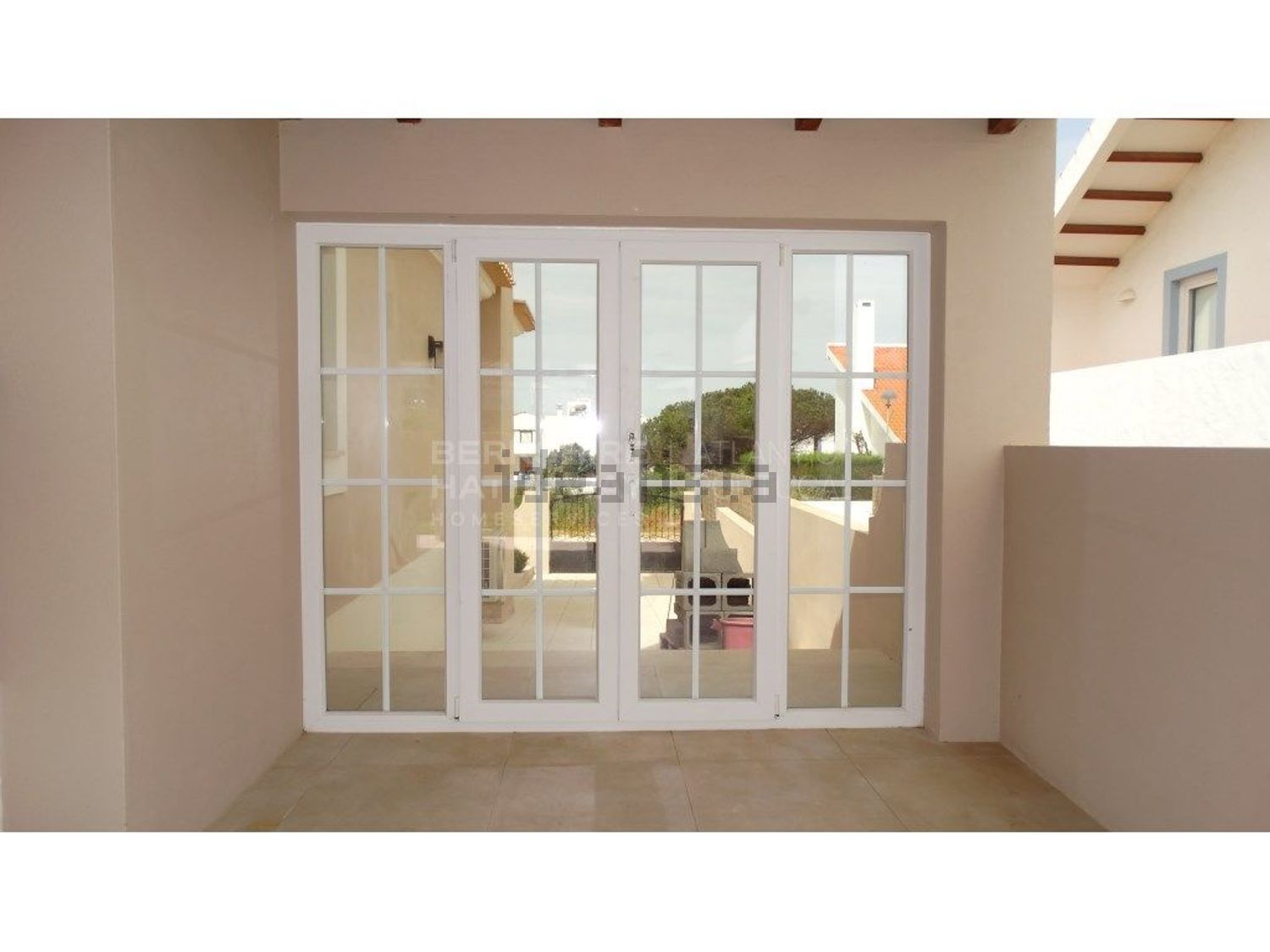 小楼房或独栋别墅出售在Porto Covo - 照片