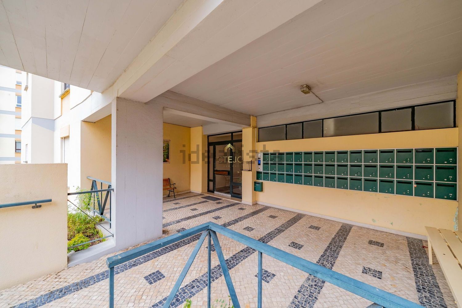 公寓 t2出售在Olivais - 照片