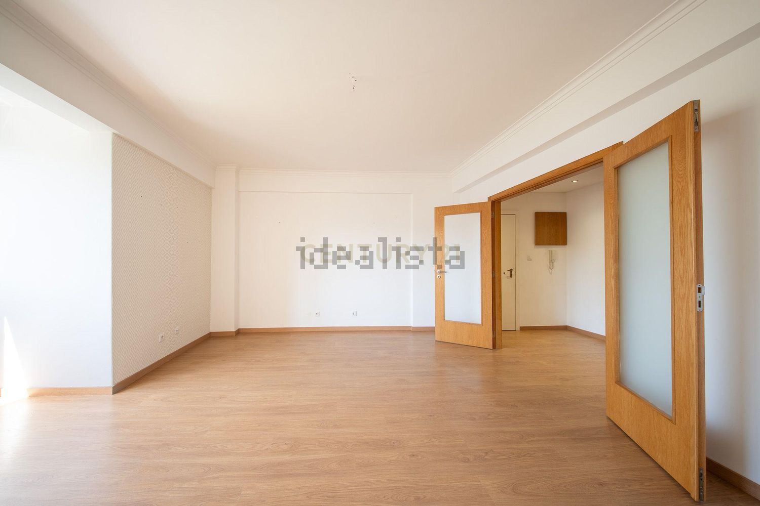 公寓 t3出售在Avenida Ruy Luís Gomes, 12 - 居住