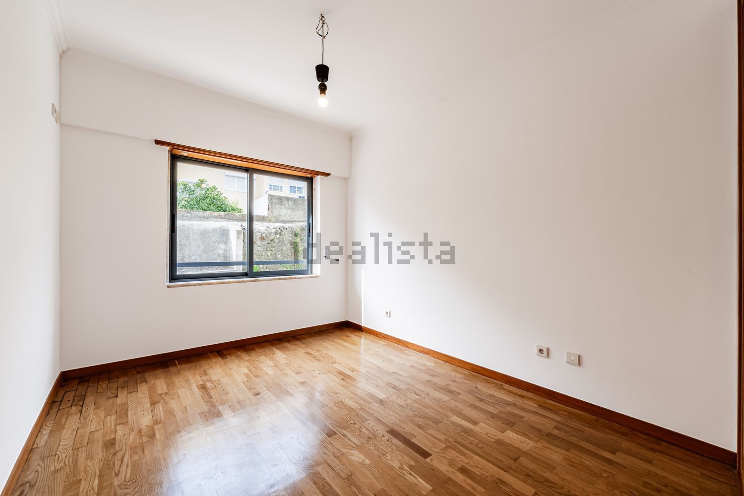 公寓 t3出售在Falagueira-Venda Nova - 卧室