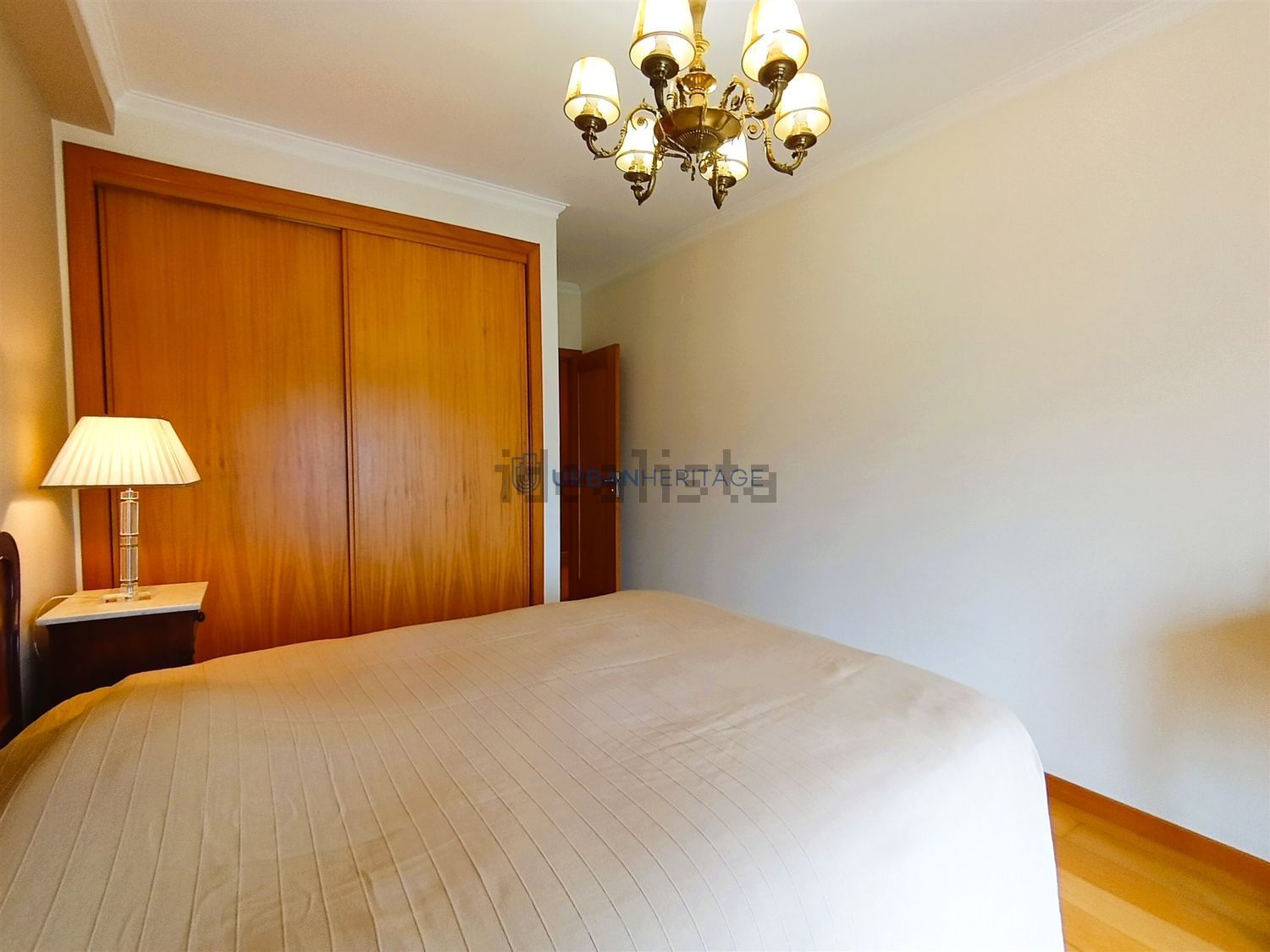 公寓 t2出售在Rua Helena Sá da Costa, 9 - 卧室