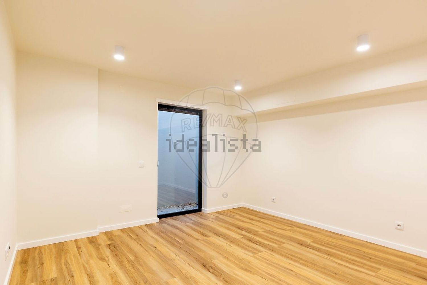 小楼房或独栋别墅出售在Rua Douro - 居住