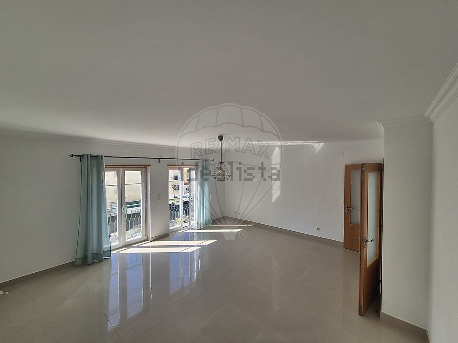 出租公寓 t2在Rua Álvaro Pereira Guedes - 厨房