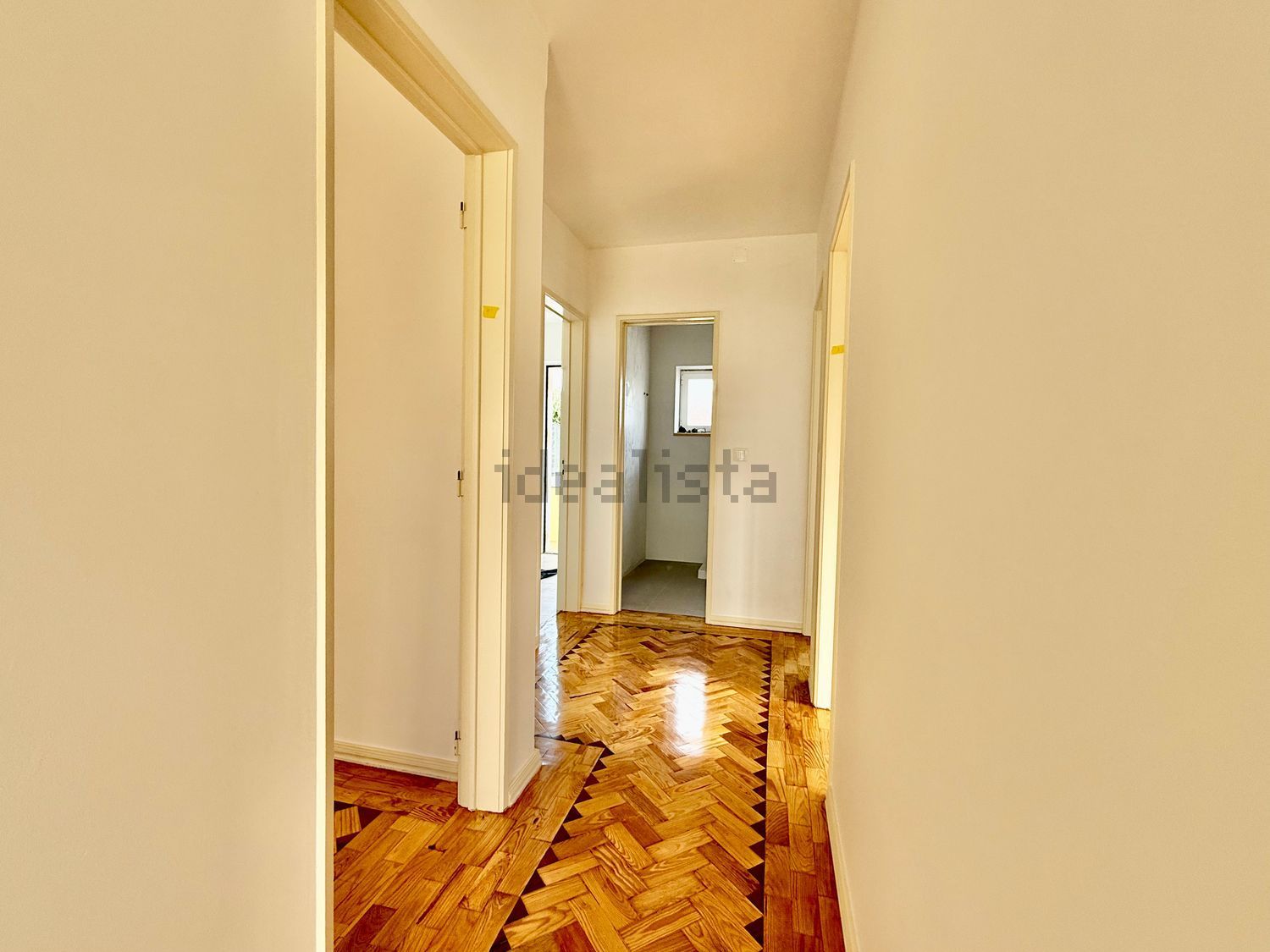 出租双拼别墅在Rua Alberto Tota - 过道