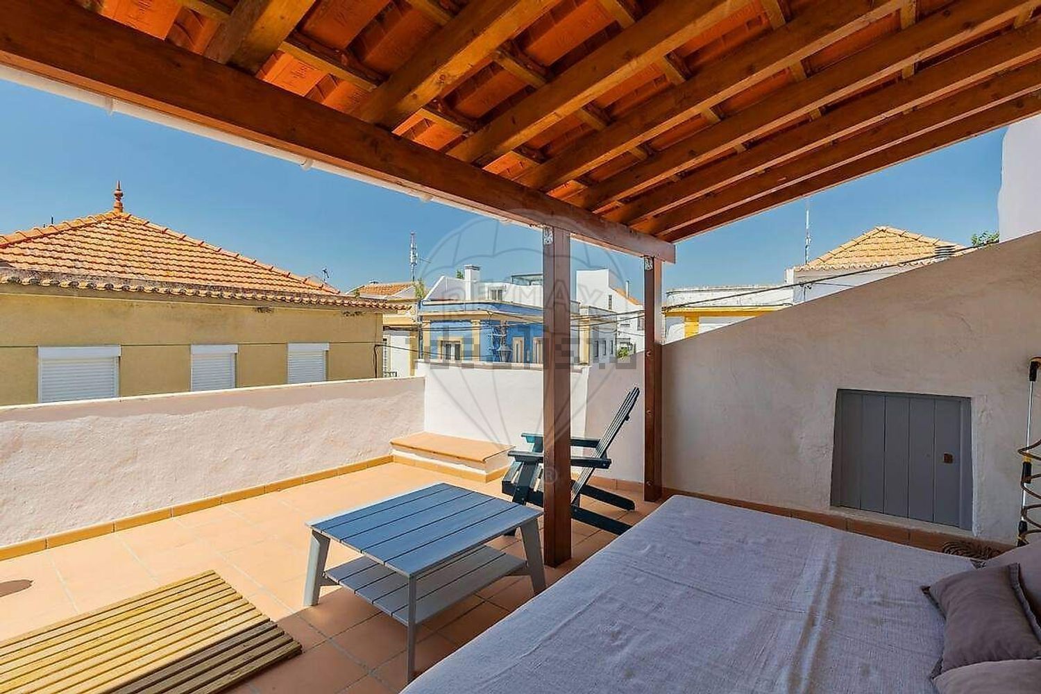 小楼房或独栋别墅出售在Rua Serpa Pinto - 游泳池