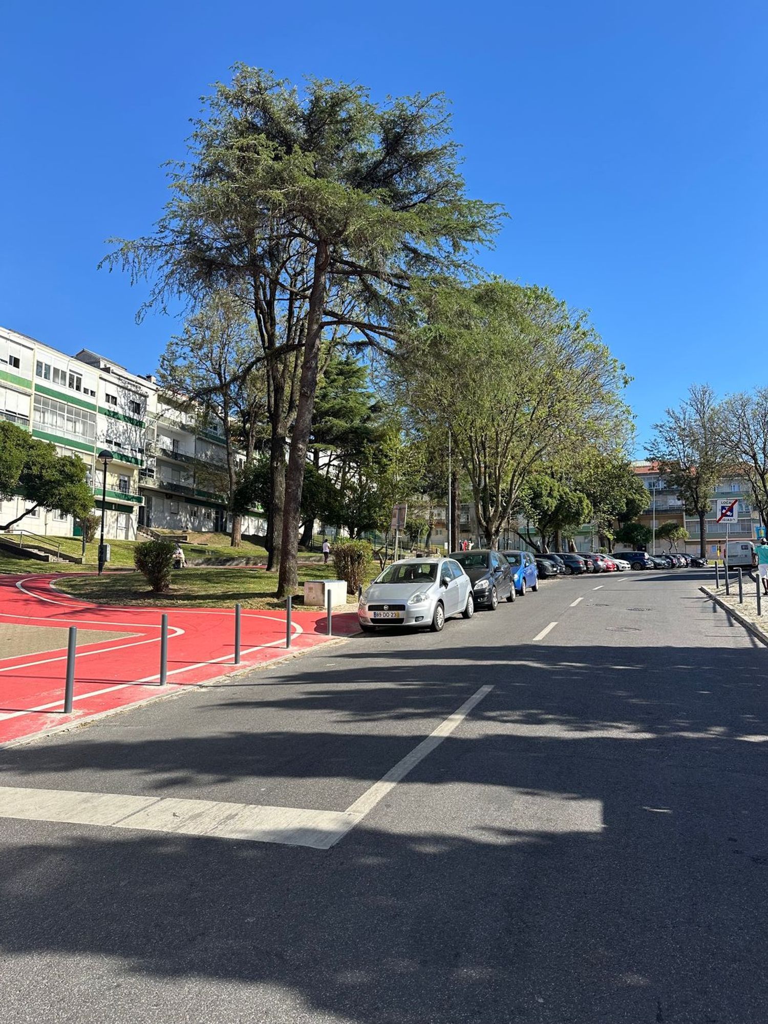 出租公寓 t2在Praça de Angola, 40 - 照片