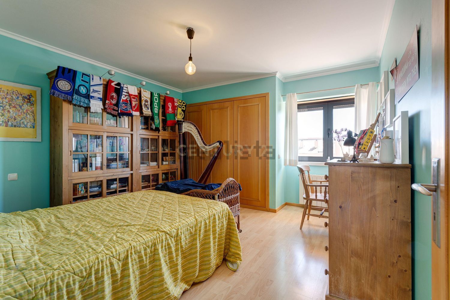 双拼别墅出售在Rua António Xavier Pereira Coutinho, 43 - 卧室