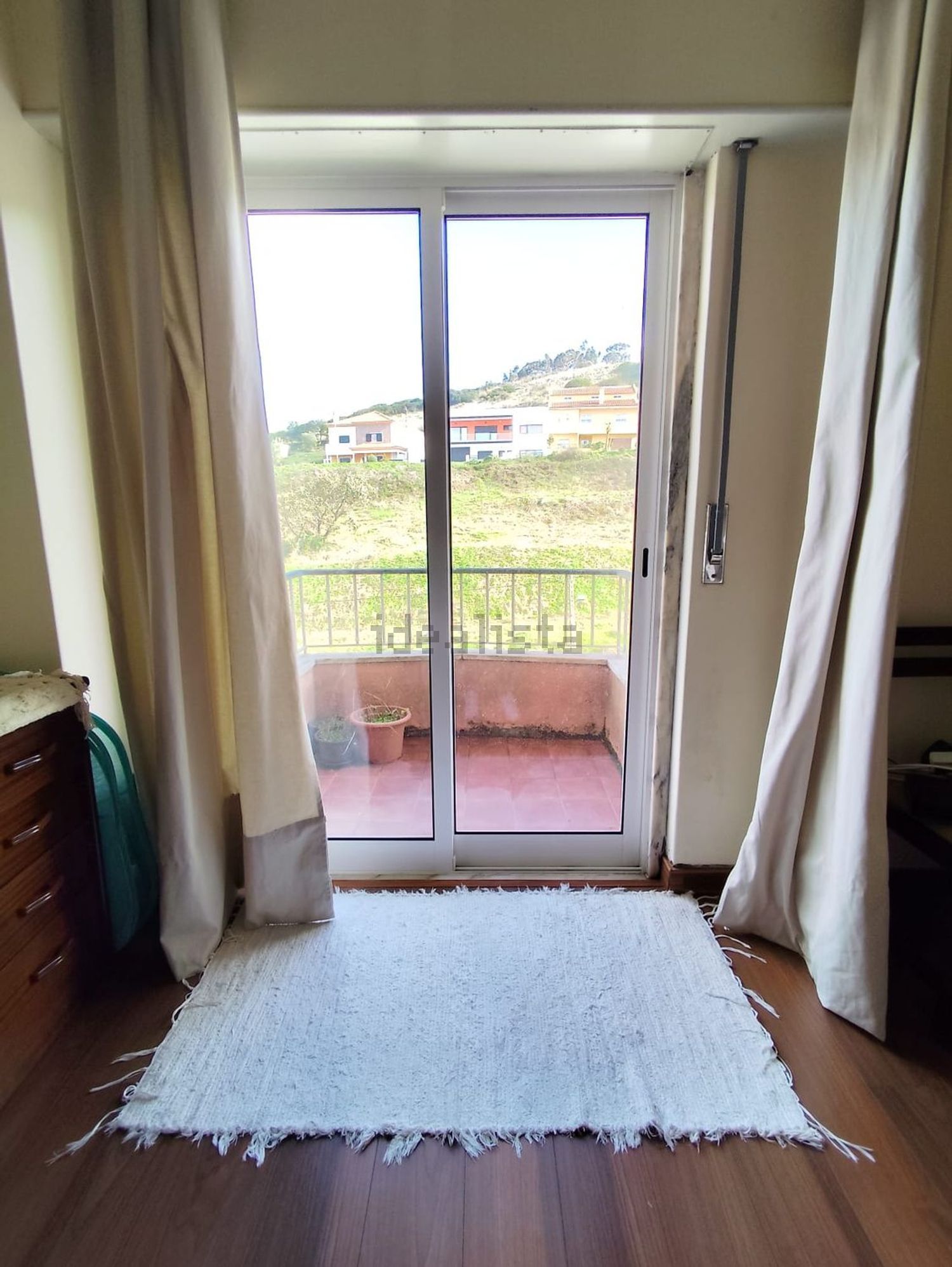 出租房间在Rua Alexandre Herculano, 19 - 卧室