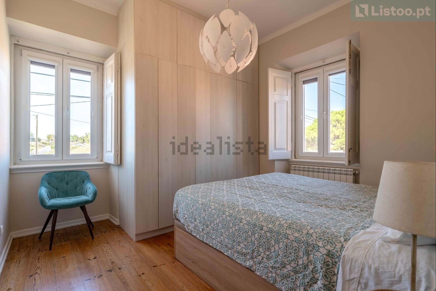 小楼房或别墅出售在Rua Dom António Correia de Sá - 卧室