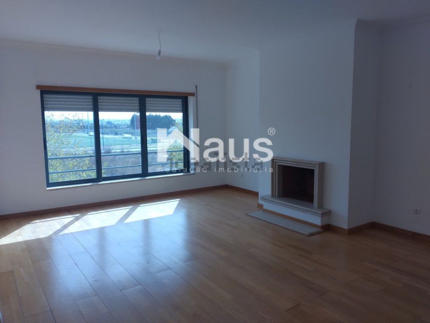 公寓 t3出售在Rua Garcia de Resende - 客厅